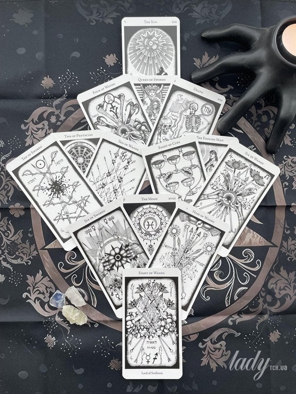 Таро на неделю с 19 по 25 января 2026 года / © ТСН