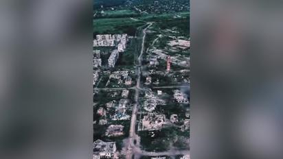Який вигляд має Часів Яр, який намагаються захопити окупанти – відео