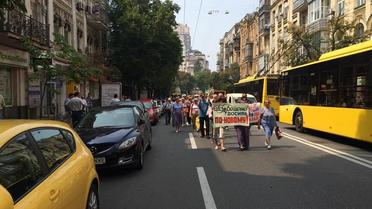 Вкладники Михайлівського хода_3 / © Фото Антон Страшко/ТСН