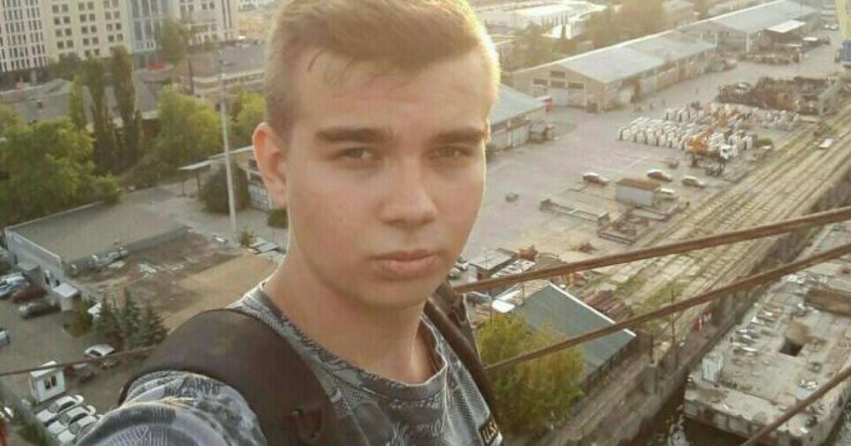 О спасении жизни сына Максима просит его мама