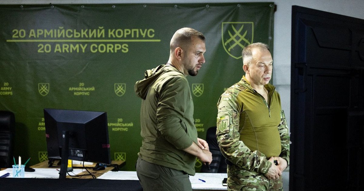 Олександр Сирський відвідав підрозділи, що тримають оборону на Донеччині