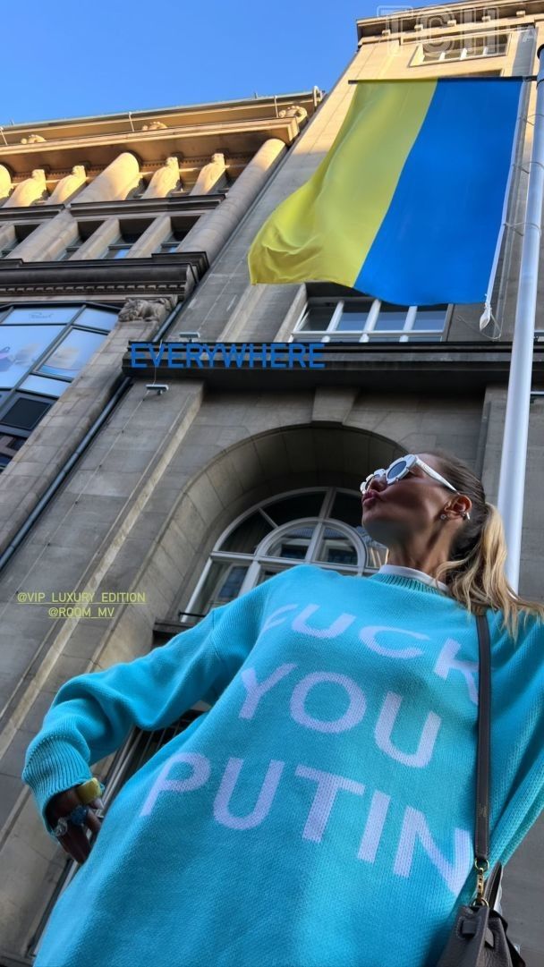 Супермодель Алина Байкова поделилась стильными снимками из Берлина ...