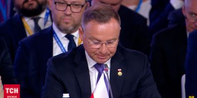 Президент Польши начал выступление на украинском языке на "Крымской платформе"