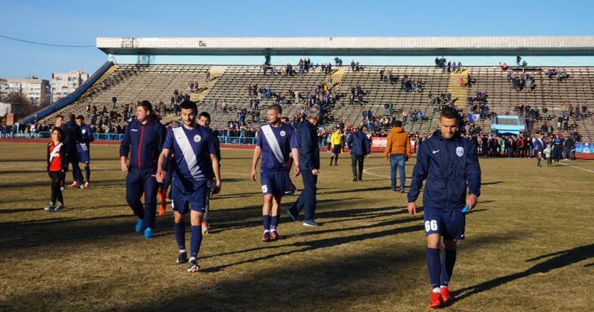 Футболісти "Десни"