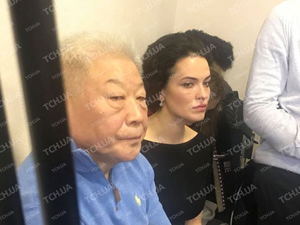 Даша Астафьева с отцом Артема Кима / © ТСН.ua
