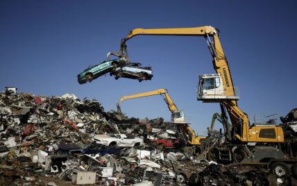 Для владельцев старых автомобилей могут ввести новый налог: что известно
