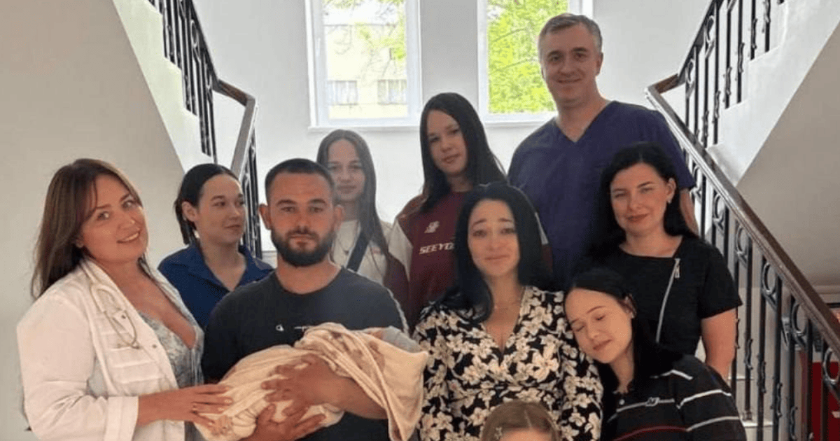 42-річна жінка народила у Львові девʼяту дитину / Фото: "Реальний Львів"