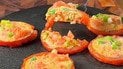 Помідори з яйцем і сиром instagram.com/samura_cooking