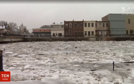 Ледяные заторы: природное явление сковало притоку самой длинной реки в США