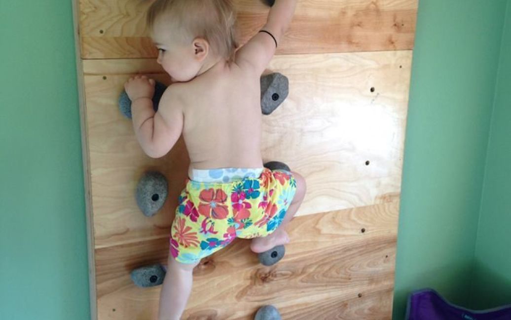 Малыш занимается экстремальным спортом / © facebook.com/LittleZenMonkey