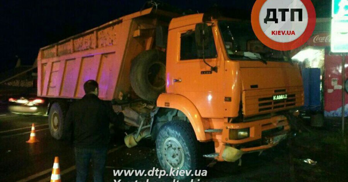 ДТП на Житомирській трасі під Києвом_3 / © dtp.kiev.ua
