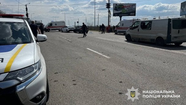 Росіяни посеред дня вдарили по Дніпру / © Національна поліція України