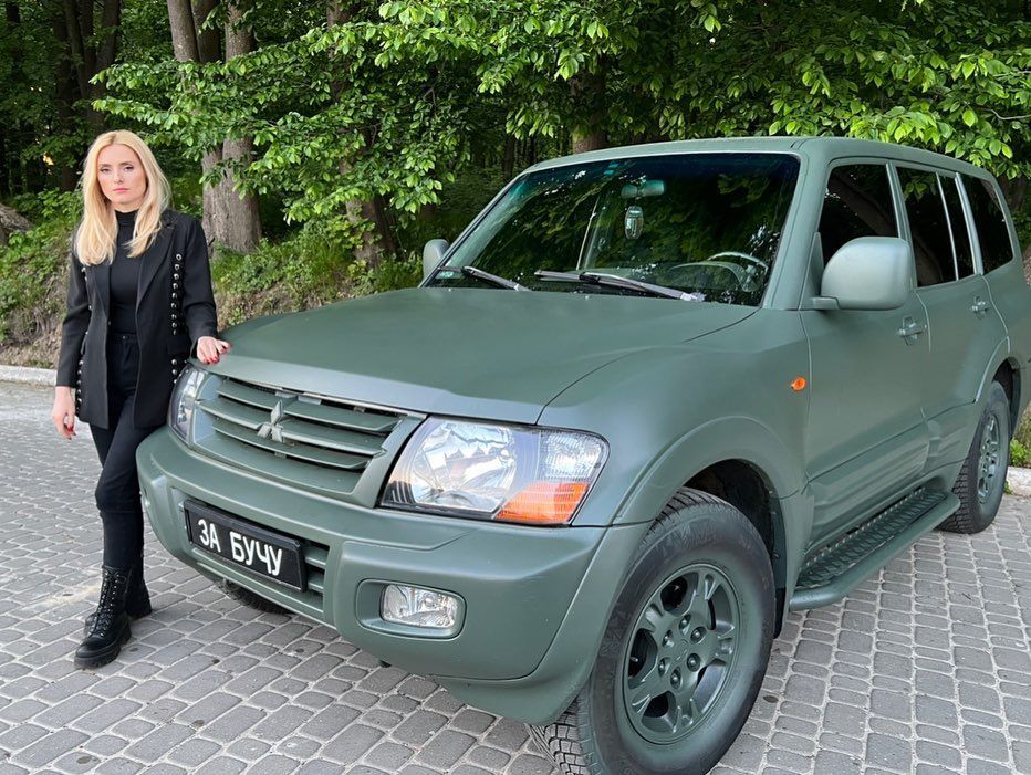 Автомобиль, который Ирина Федишин приобрела для военных / © instagram.com/irynafedyshyn