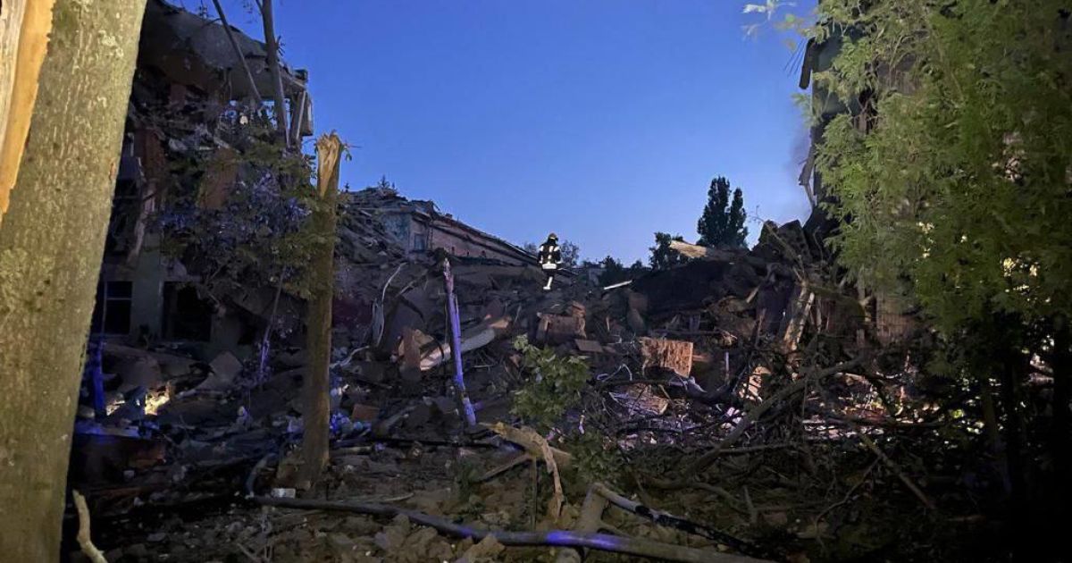 Вибухом зруйнований один з корпусів навчального закладу