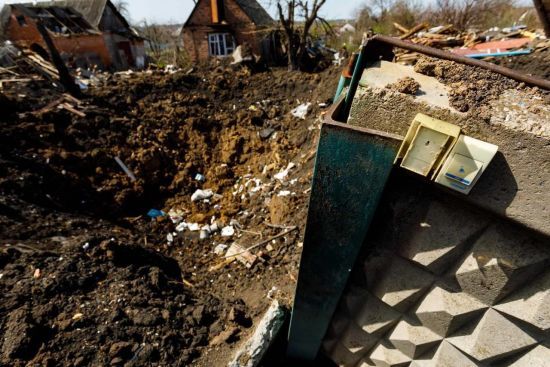 На Харківському напрямку противник намагається утримати зайняті позиції - ОВА