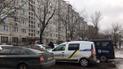 Із зловмисником ведуть переговори