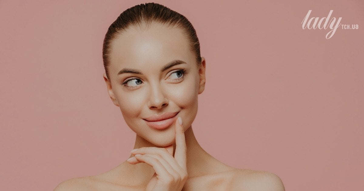 Б’юті-ґаджети vs апаратні процедури: лікарка розповіла, що краще обрати