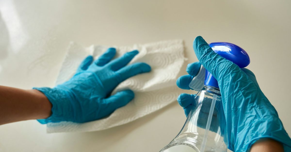 Побутова хімія може вбивати клітини мозку