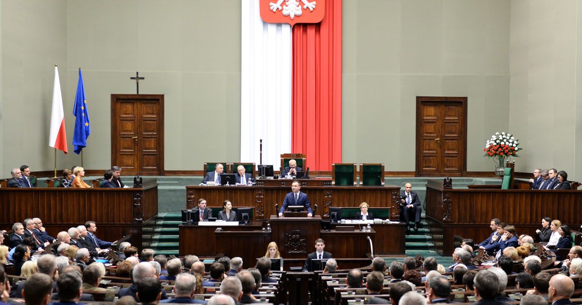 Сьогодні у Польщі розглянуть питання відносин з Україною