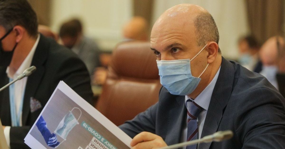 "Носій ідей гіперлупа", – експерт прокоментував пропозиції міністра Абрамовського із закупівлі автобусів Києвом