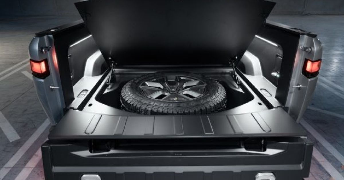 Rivian R1T_2 / © motor.ru