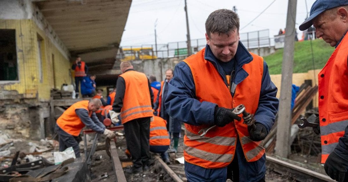 Последствия атаки РФ на метро в Киеве