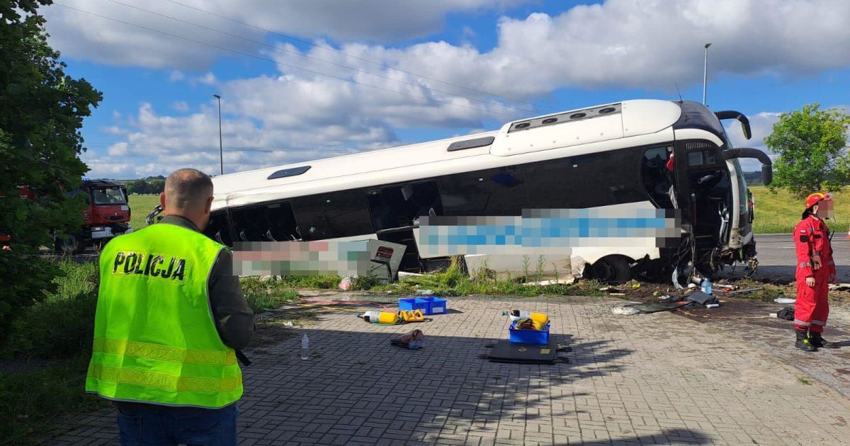 Аварія українського автобуса сталася в Польщі. Фото: Policja Lubelska.