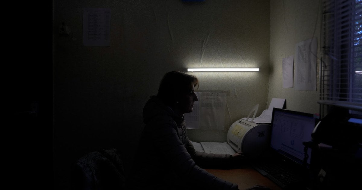 В Україні почалися екстрені відключення світла