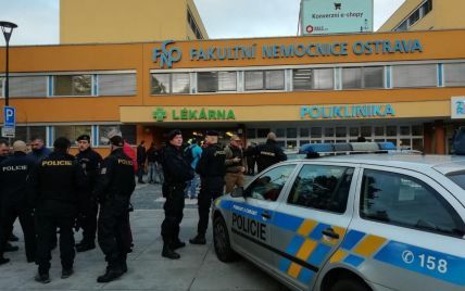 У чеській лікарні невідомий відкрив стрілянину: шестеро загиблих