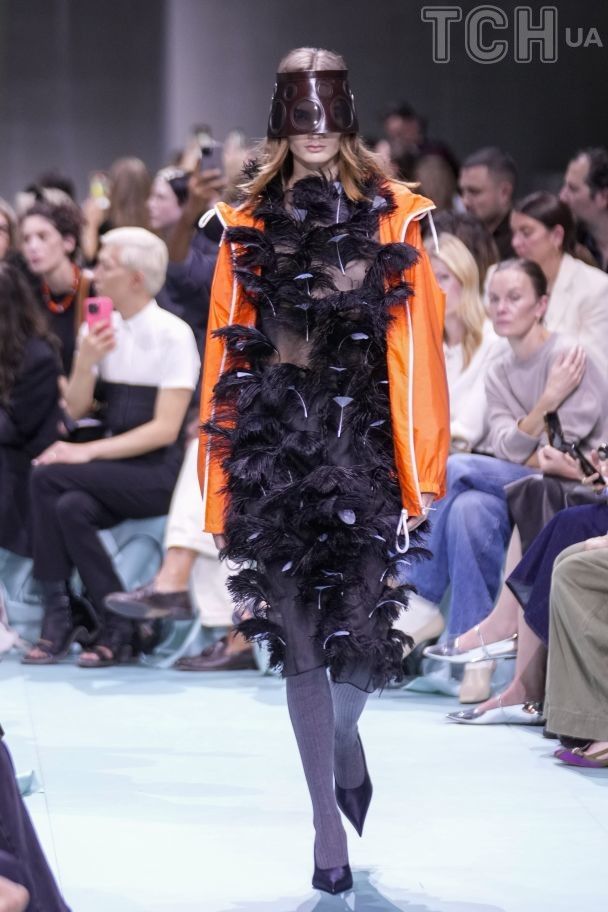 Показ бренда Prada весна-лето 2025 / © Associated Press