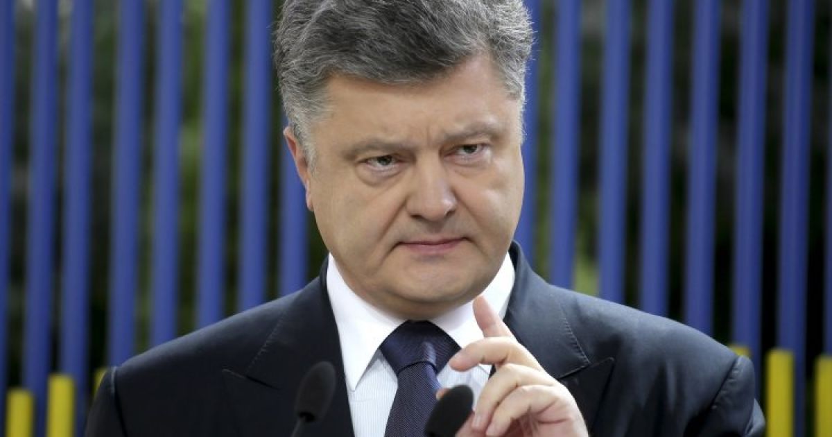 Порошенко считает, что Путин продолжает нагнетать ситуацию