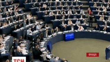 Европарламент требует расследования военных преступлений в Украине