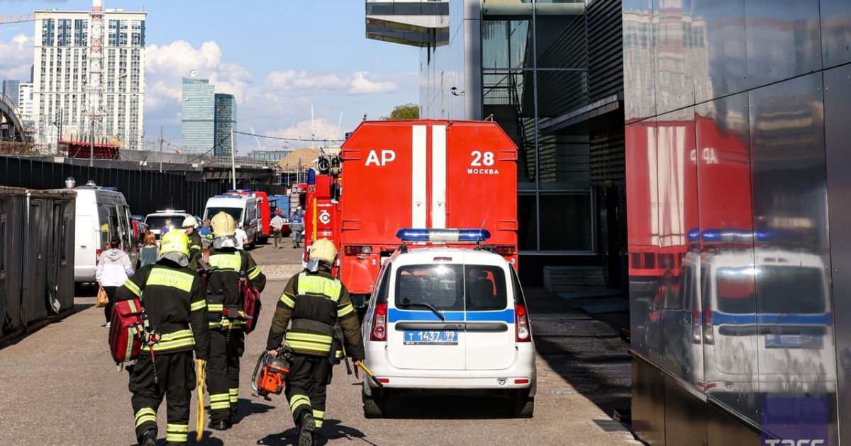 У московському ТЦ прорвало трубу з гарячою водою. Фото: ЗМІ РФ.