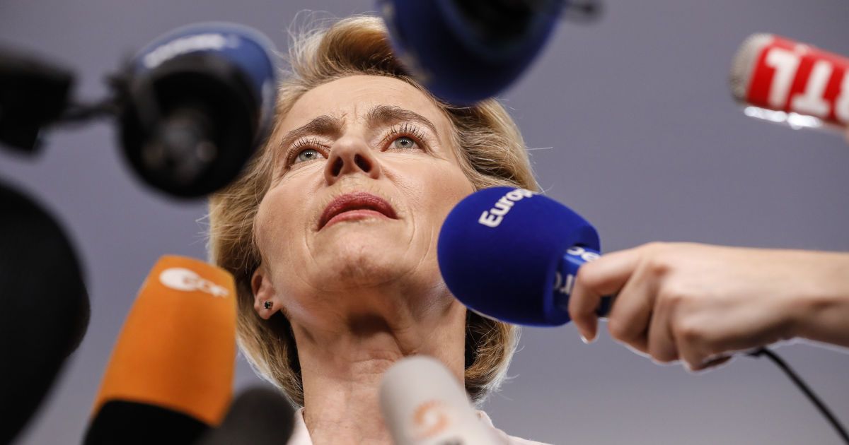 Нова очільниця Єврокомісії обурилася санкціями США щодо "Північного потоку-2"