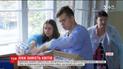 Запорожские школьники собрали 16 тысяч гривен на медикаменты для раненых бойцов