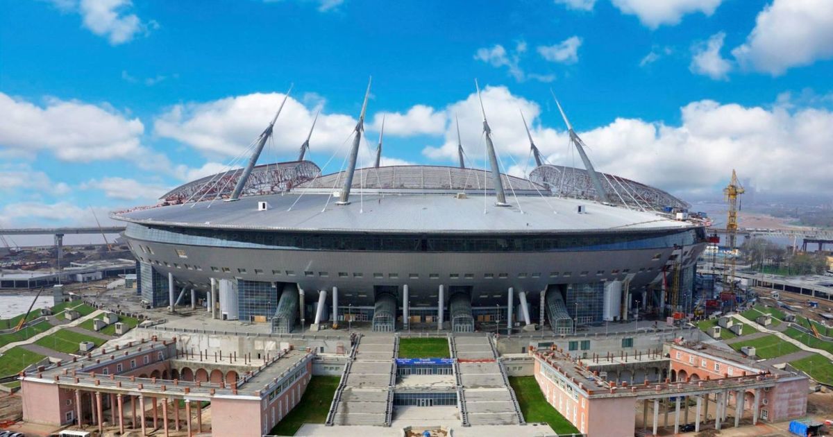 Стадіон не можуть добудувати вже 9 років.