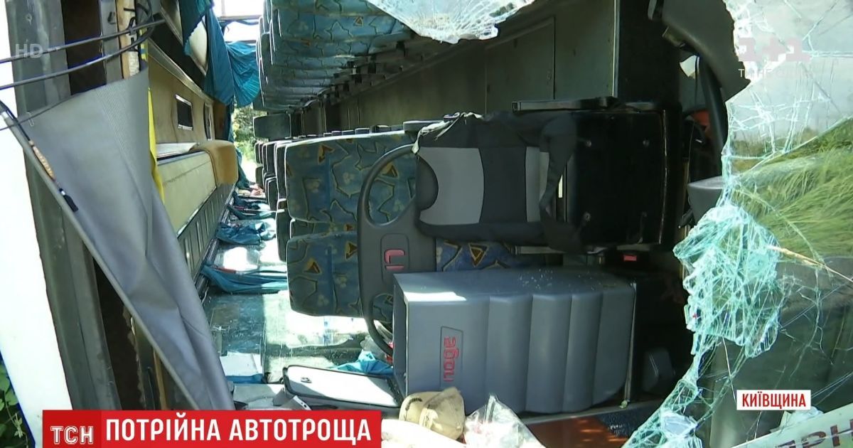 "Не дай Бог нікому такого пережити": постраждалі розповіли подробиці потрійної ДТП під Києвом
