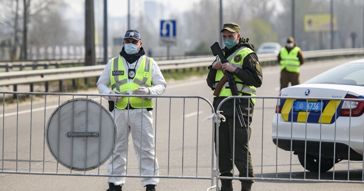 Полиция ограничила движение по улицам в центре Киева из-за запланированной акции протеста