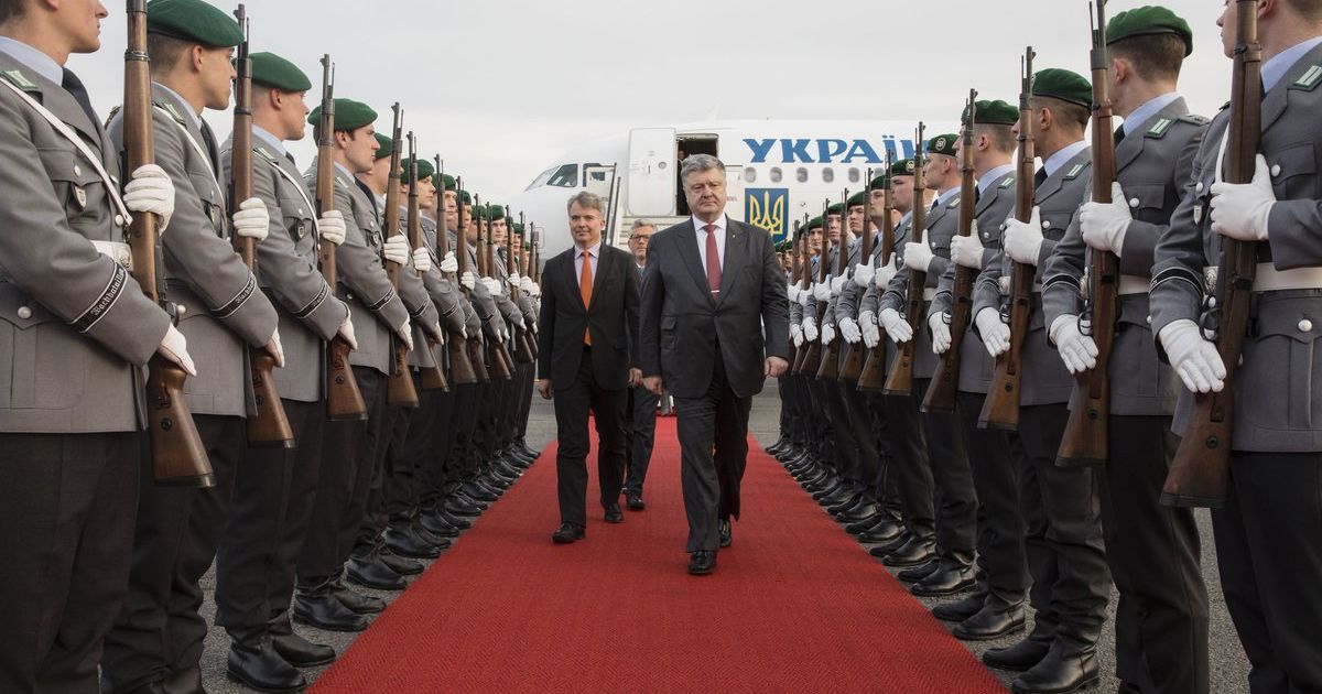 Порошенко прибув до Берліна