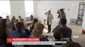 В Днепре волонтеры основали курсы общения жестовым языком