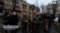Володимир Зеленський відвідав Вишгород, де в житловий будинок влучила російська ракета