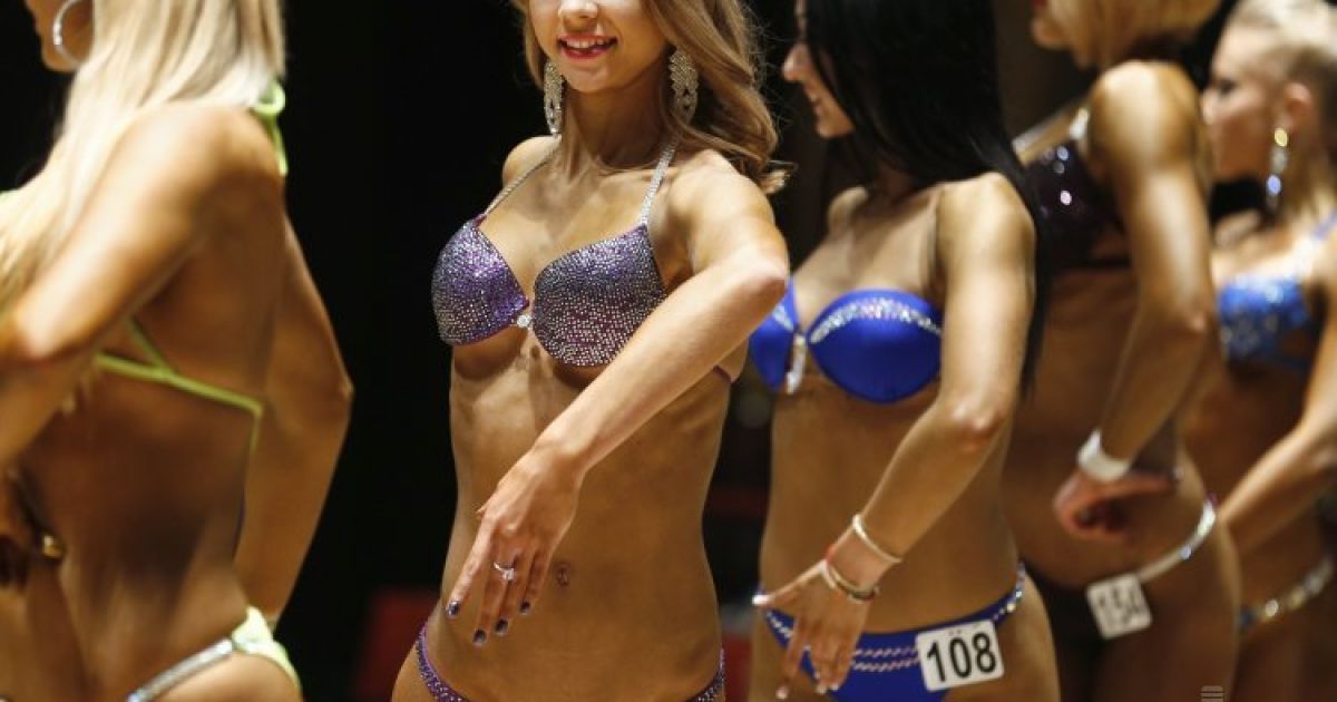 У Києві змагалися найкращі бодибілдери та фітнес-діви / © УНІАН