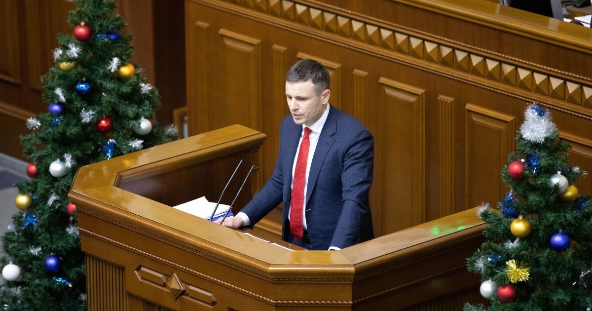 Министр финансов рассказал, хватит ли денег на выплаты зарплат и пенсий