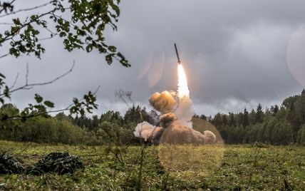 Макрон розгляне пропозицію Путіна щодо заборони розміщення ракет середньої і меншої дальності в Європі - ЗМІ