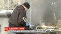 У столиці кинули пляшку із запальною сумішшю у вітрину магазину Roshen