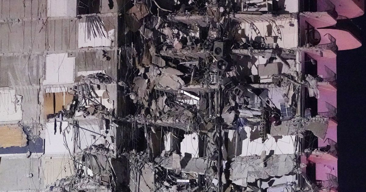 Пять человек погибло из-за обвала многоэтажного жилого дома в Майами — Мир — tsn.ua - Vimarsana News