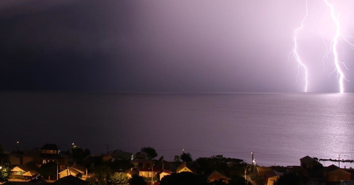 У Полтавській області чоловік помер після удару блискавки