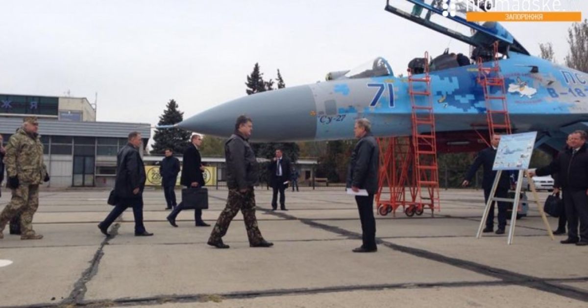 Порошенко випробував Су-27 / © Громадське ТБ