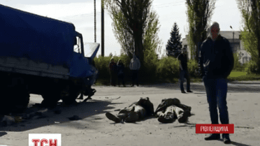 У вкрай тяжкому стані досі перебуває військовий, який постраждав в аварії на Рівненщині