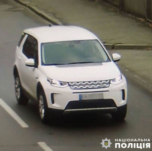 Похищенный Land Rover / Фото: Полиция Киева / Facebook